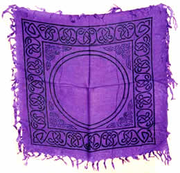 Altar / Tarot Cloth: Celtic purple / black