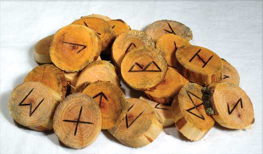 Natural Willow Wood Rune Set - Click Image to Close